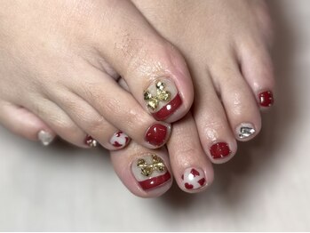 ブラックボックス(Black Box.)の写真/大人女性のお洒落は足元から♪周りと差がつく華やかな足元に☆ハンドフットの同時施術もOK!