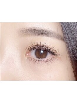 ボリュームのある目元にしたい