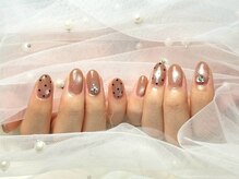 ワイネスト(YNEST)/Vカットドットネイル