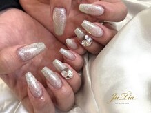ジュティア ネイル バイ リブレイズ 京都市役所前(JuTia Nail by Live raise)の雰囲気（ワンカラー/ハンドケア/長さだし/フレンチ/ワンホン/オフィス）