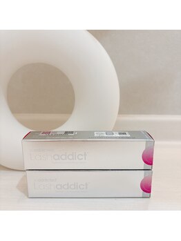 プラリネ(Praline)/ラッシュアディクト美容液