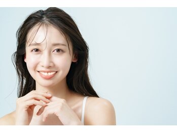 エメトワ(Aimetoi)の写真/低刺激ハーブピーリング☆ダウンタイムなし&当日メイクOK!内側から輝く透明感ある肌へ◆