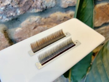 アイラッシュバイファニックスタイルジー(Eyelash by FUNIC style-G)/大人カラー×フラットラッシュ