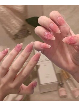 ヘブン ネイル 鶯谷(HEAVEN Nail)/上品で優しいデザイン