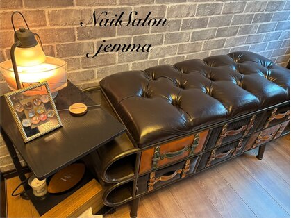 ジェンマ(JEMMA)の写真