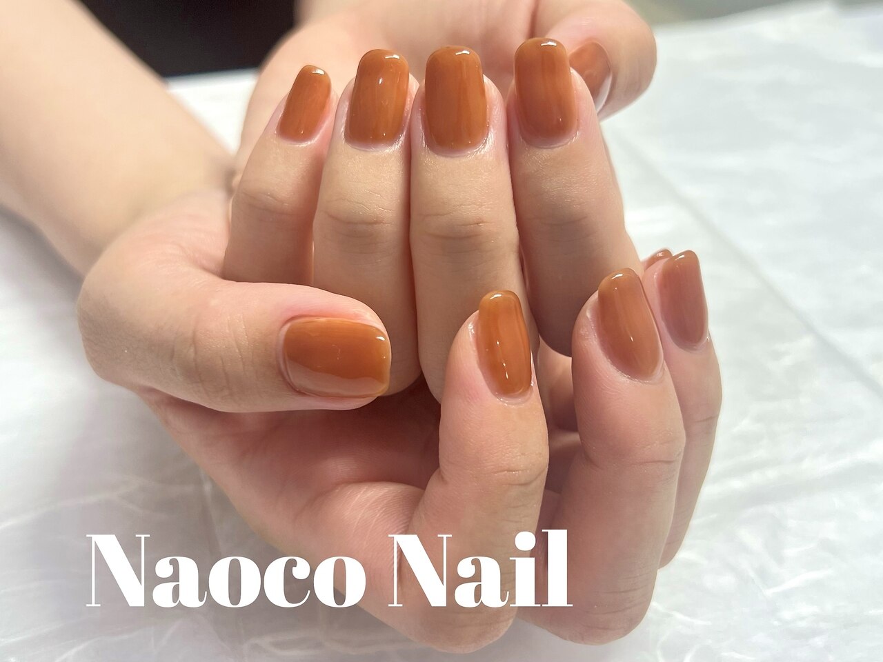 2026年冬トレンド】オレンジ ワンカラー ハンドのネイルデザイン集