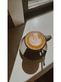 アールエヌスパ(R.nSPA)&nbsp;コーヒー屋さんを巡るのがすきです！Instagram | @saki_a_j 