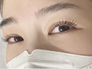 フランク(Frank)の写真/【お悩みを丁寧にヒアリング！】落ち着いたプライベート空間で一人一人のまつげの悩みに寄り添います♪