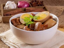 アジアンリラクゼーション ヴィラ 福岡東店(asian relaxation villa)/タイ料理：カイパロー