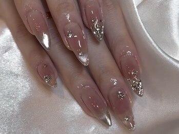 ブイピーネイル 新大久保(VP nail)/長さだし&やり放題90分