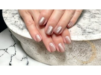 ティティ(titty)/ちゅるん