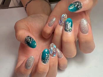 ネイル専門シェアサロンFemme