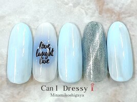 冬っぽいチークネイル