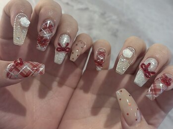 赤チェックネイル