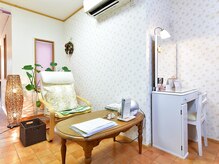 ミーシェ(Meshine)/待合スペース