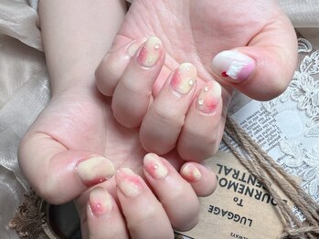 ミスユー(Miss U)/ももネイル