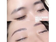 ルナアイラッシュ 池袋店(Luna eyelash)の雰囲気（男女人気MENUハリウッドブロウリフト☆彡毛流れふわっと美眉に♪）