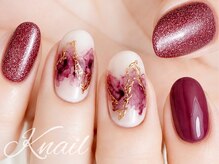 ケイネイル(Knail)の雰囲気（指先に深みと気品を…ニュアンスとボルドーが織りなす大人の上質）