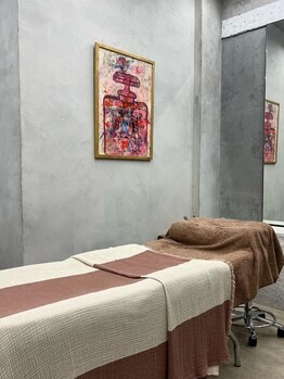 ミイン バイ ランズ(MIIN by lands)の写真/半個室空間でお子様連れも安心◎骨格やパーツから黄金比でスタイリング!好感度抜群の美眉とまつ毛を叶える