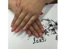 リーフ(leaf)の雰囲気（オフィスネイル・大人ネイルをしてみたい方にオススメ♪）