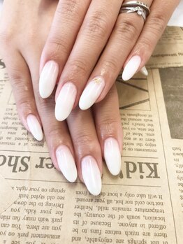 ネイルギャラリーアヴァン(NAIL GALLERY Avant)/ホワイトグラ