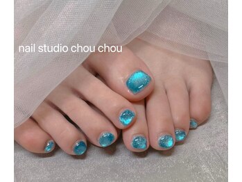 ネイルアンドアイラッシュスタジオ シュシュ(chouchou)/マグネット・フット・ブルー