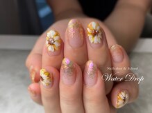 ウォータードロップ(Water Drop)/ひまわりネイル