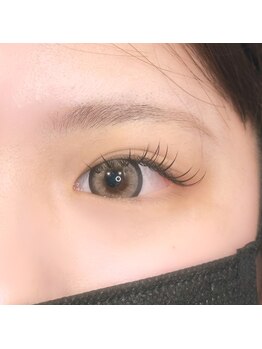 ラナ(Lana)/タレ目風マツエク