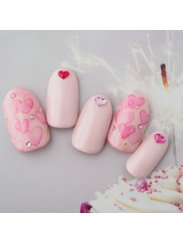 ふんわり水彩ハートネイル