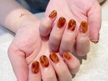 ネイルサロン イントゥ(into_)/べっこう　ニュアンス　ブラウン
