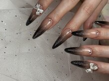 最新ネイルはインスタに♪@sarie_nail