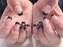 アニーアンドジーノ ヒヨシ(Annie&Gino hiyoshi)/黒フレンチ10本アート¥11000