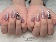 エミュー(Emieux)/マグネット×ストーン埋め尽くし