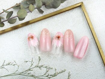 ネイル マキア(NAIL MAQUIA)/