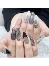 クイーンズビューティーサロン 歌舞伎町店(Queen's beauty salon)/チップ長さだしやり放題