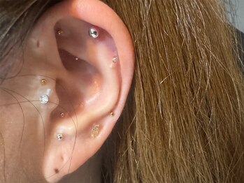 シーエヌ(C/N)/耳つぼジュエリーstandard.