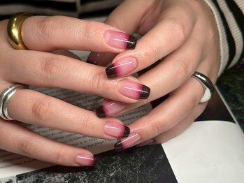 アース ネイルアンドアイラッシュ 甲府昭和店(HAIR & MAKE EARTH Nail&Eyelash)/グラデフレンチ　¥7500