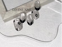 ディバイン ネイルズ(DIVINE NAILS)/ ジェルアートやり放題