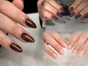 アイネイルズ 横浜WEST店(I-nails)の写真/【新規オフ無料】オフなし1時間仕上げの時短メニュー有◎ピンク、ベージュのカラーも多数ご用意♪