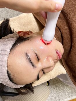 ラグラン銀座メディカルエステ 高輪ゲートウェイ店/3★最新美容マシン施術へ