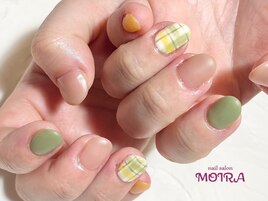チェックネイル