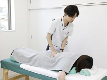 こころ整骨院 北本中丸店の写真/【腰痛の原因は身体の歪みが８割☆】腰痛・産後の歪み・ママさん応援♪骨盤矯正・整体・口コミ多数！