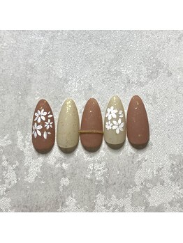 サロン ド エスポアール(Salon de Espoir)/10月定額メニューS