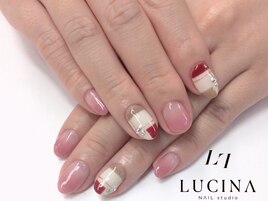 W-511 大人可愛いチェックネイル