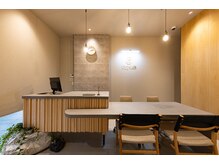 アンユイット 岡山表町(Un Huit)/当サロン内観