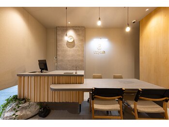 アンユイット 岡山表町(Un Huit)/当サロン内観