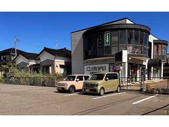 アイビューティー ルクール 巻店(EYE BEAUTY Le Coeur)/駐車場所2