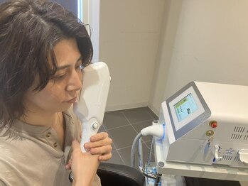 ウィラグゼ 北千住店(Oui luxe)の写真/《口周り・産毛が気になる方必見☆》顔脱毛でお化粧ノリ・印象UP♪男女・年代問わず利用可能で親子利用も〇