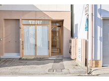 カラダ塾クオッカの雰囲気（店舗入り口）