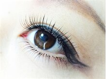 ソルアイラッシュサロン(SOL EYELASH SALON)の雰囲気（LEDエクステで持続力UP！フラットラッシュで軽くて長持ち）